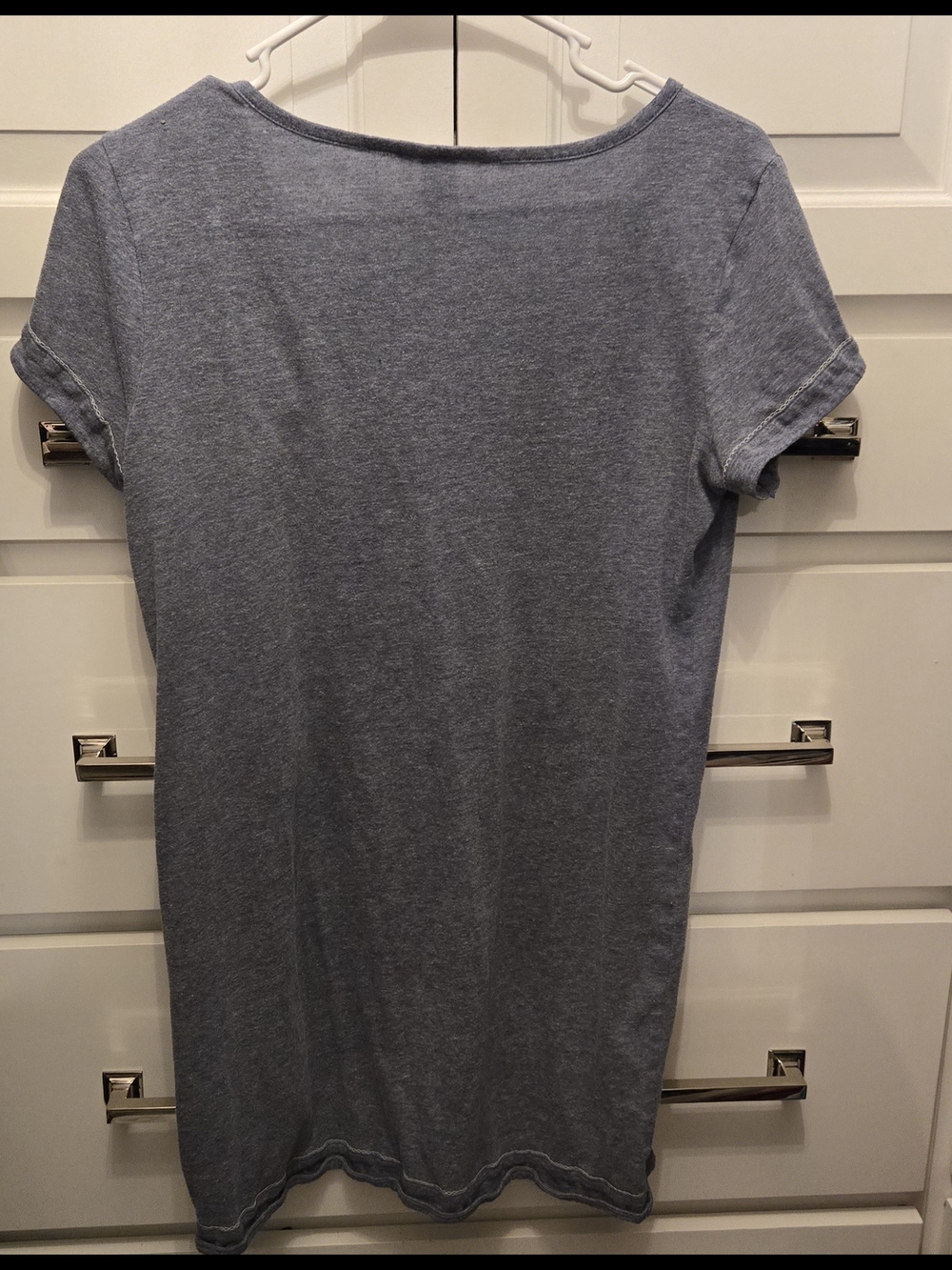 Victoria's Secret Heather V-Neck Sleep Shirt with VS Emblem - Picture 3 of 4